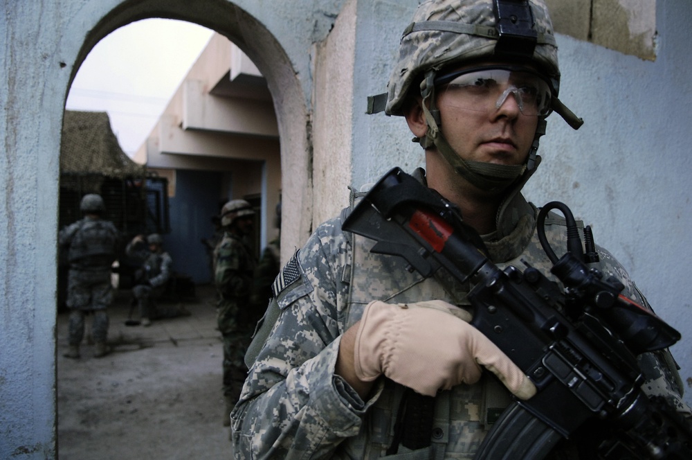 Security Check on Soldiers in the Sadr City District