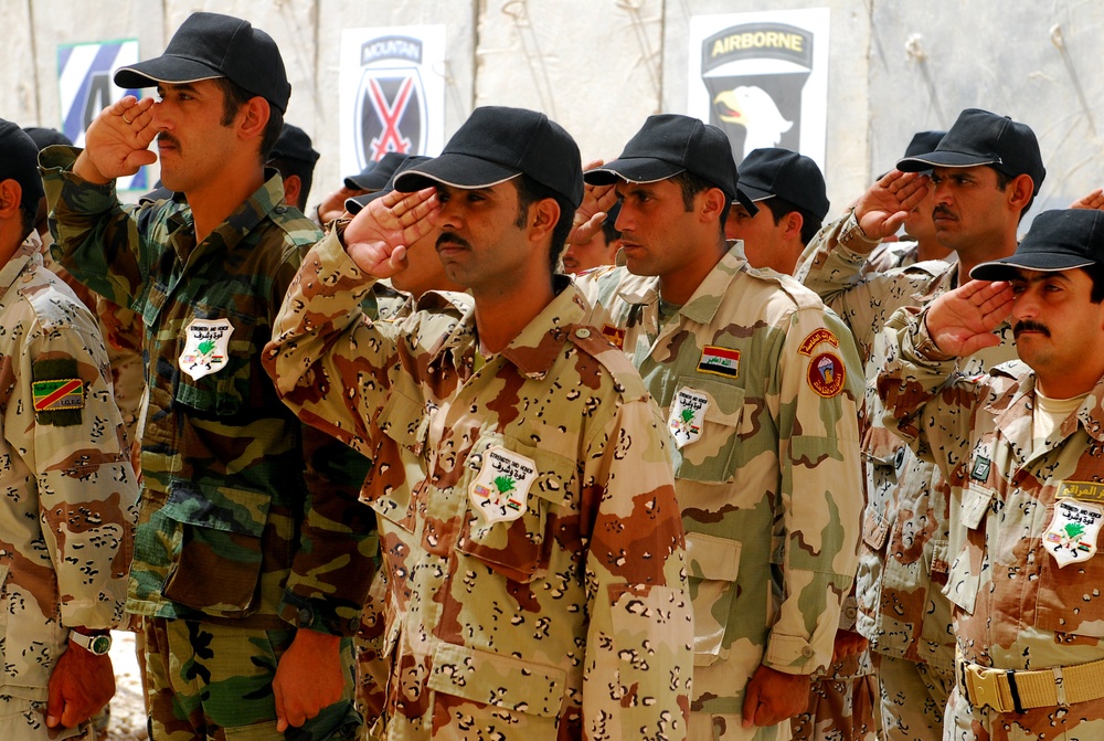 Iraqi security forces class graduates from non-commissioned officers academy