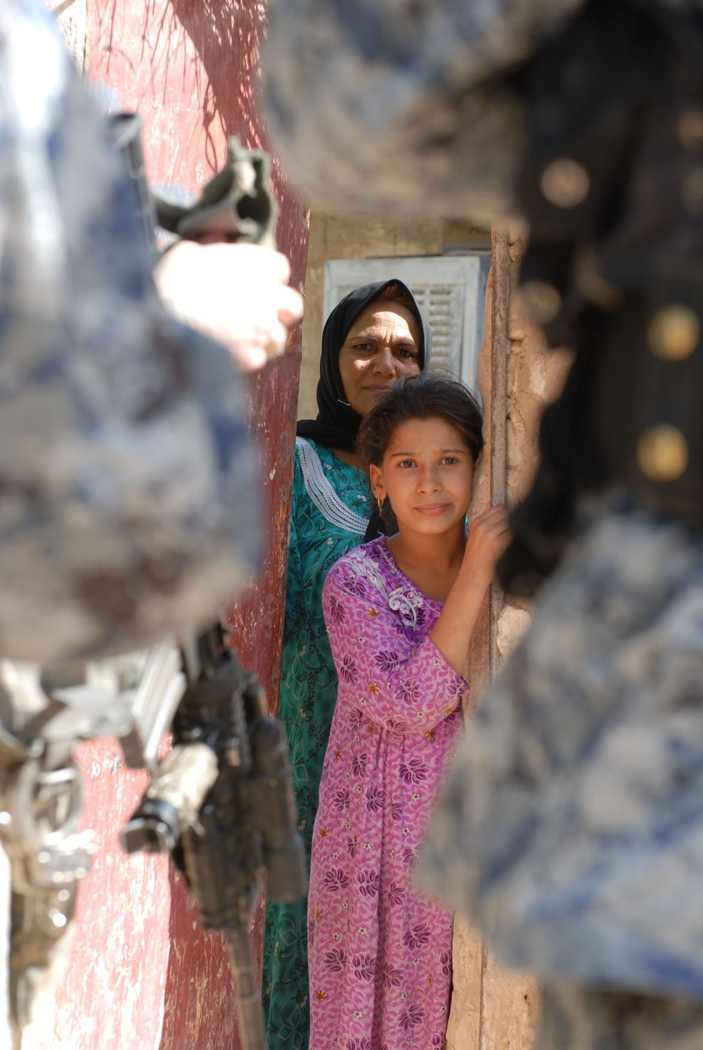 Creek Co. teaches importance of hydration, conducts joint patrol in Jaza'ir