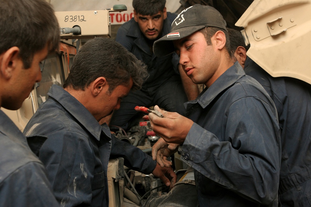 Humvee maintenance course