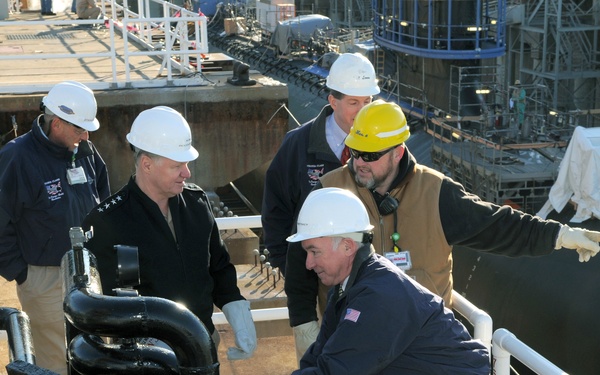 Water flowing into the graving dock on submarine