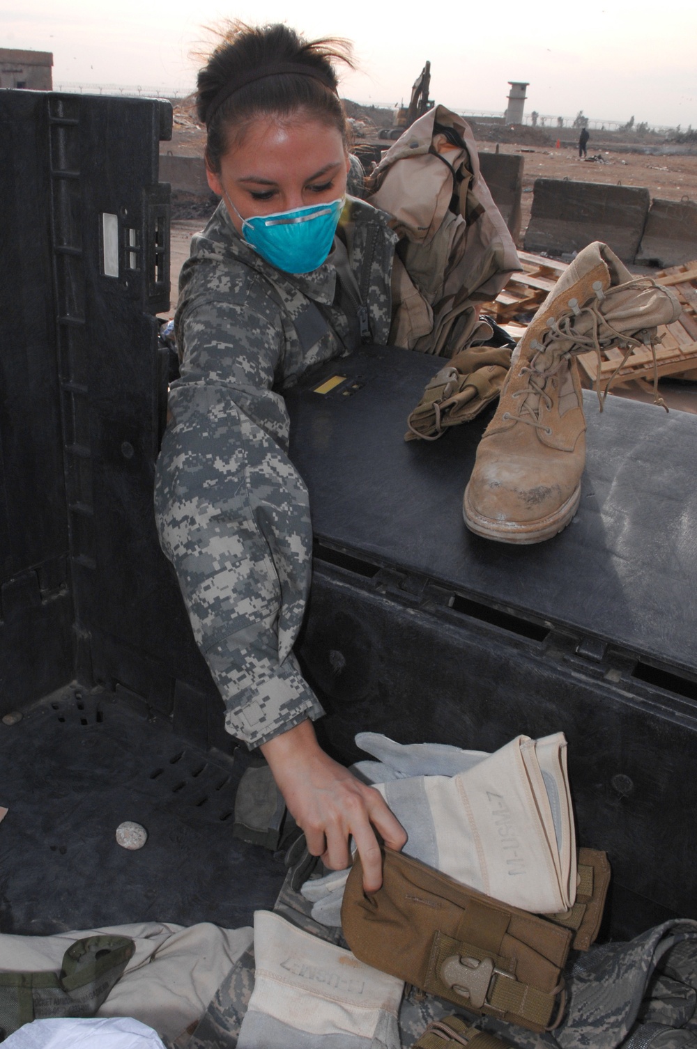 332nd Expeditionary Medical Support Squadron at work in Iraq