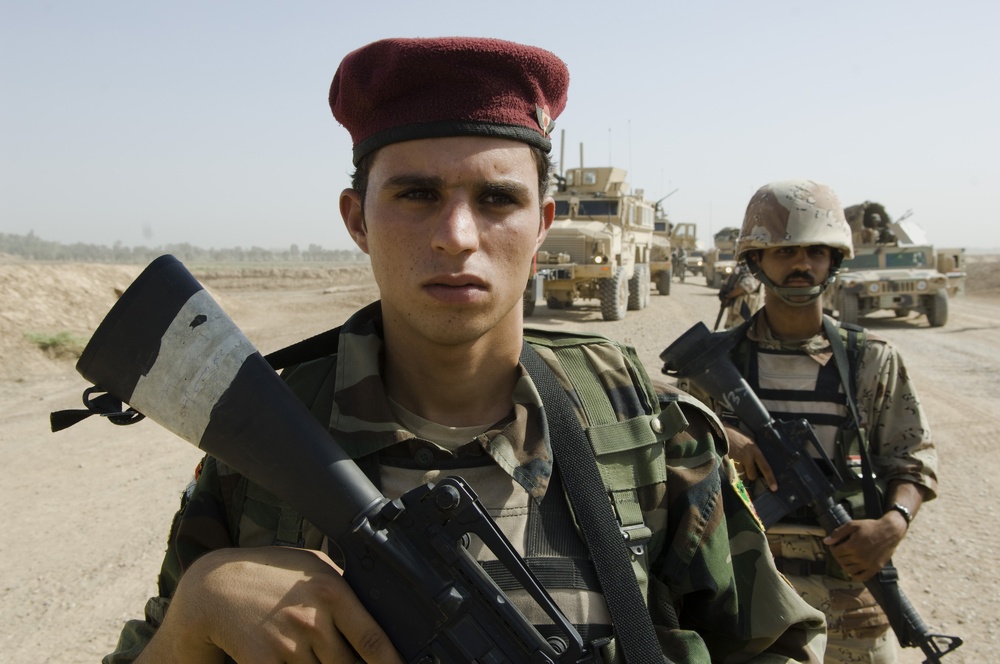 Iraqi Army Conducts Operation Cougar Storm