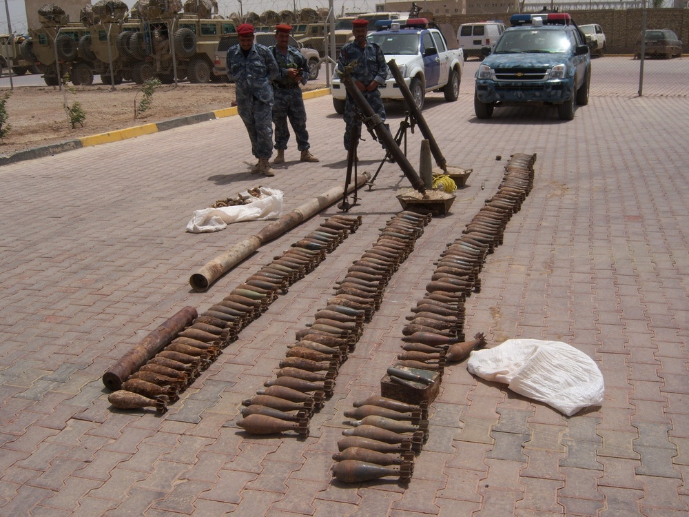 DVIDS - News - Iraqi security forces continue to clear Amarah of munitions