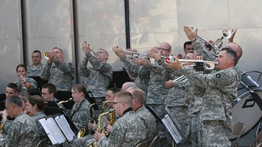 Minnesota National Guard's 'Red Bull' Band