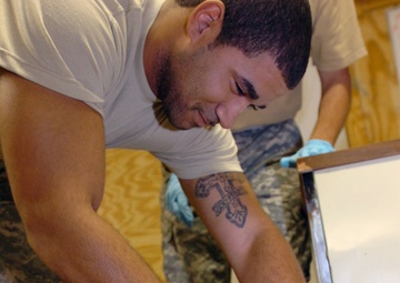 Non-Medical Soldiers Help Save Lives