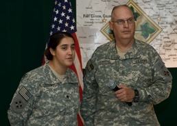 4th Infantry Division Town Hall brings Soldiers, loved ones momentarily together