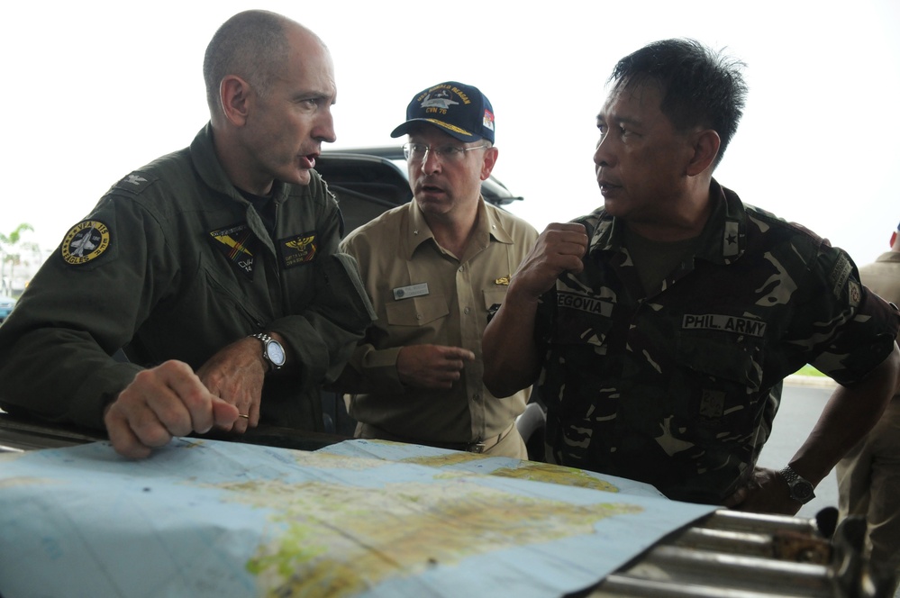 Sailors conduct typhoon relief efforts in Philippines