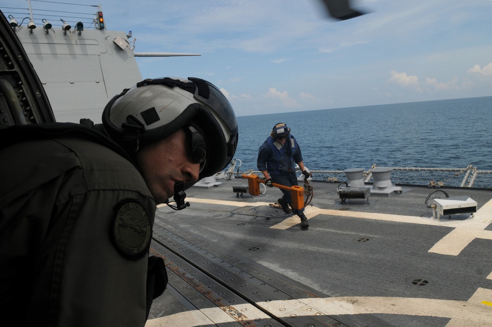 Sailors conduct typhoon relief efforts in Philippines