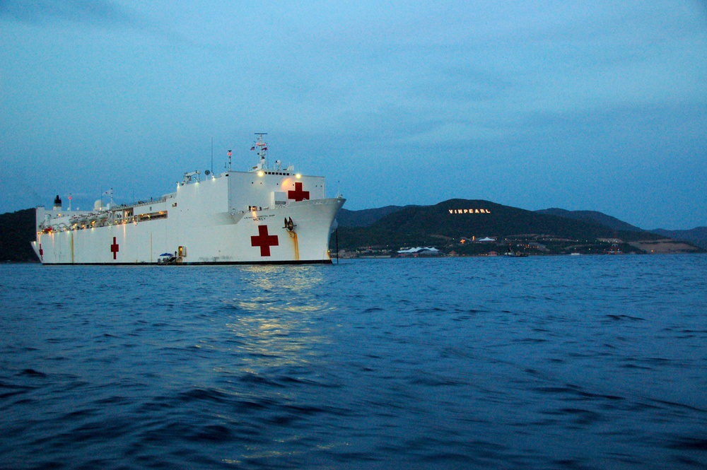 USNS Mercy in Vietnam