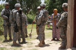 Wolfhounds, IA work together to search for weapons