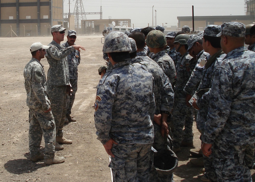 MND-B's Beast Co. hosts route-clearance course for Iraqi national police