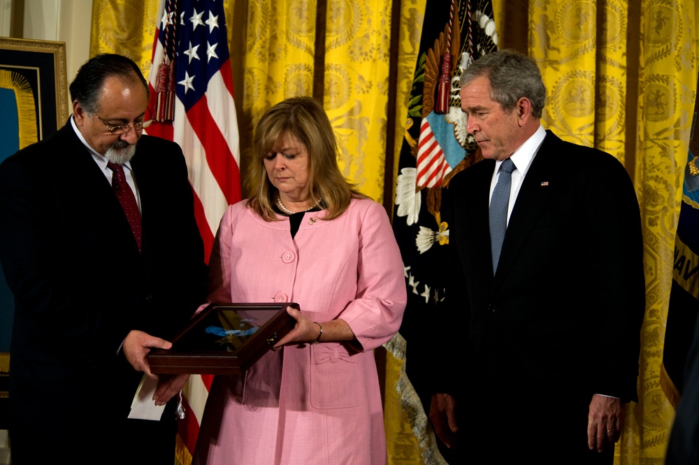 Monsoor family receives Medal of Honor