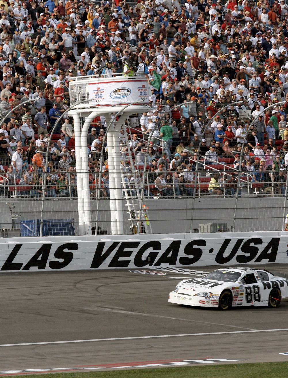 Navy Accelerate Your Life