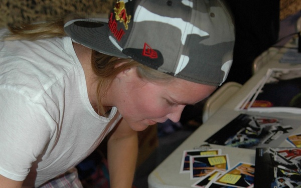 Visiting X-Games athletes experience extreme living - Soldier style