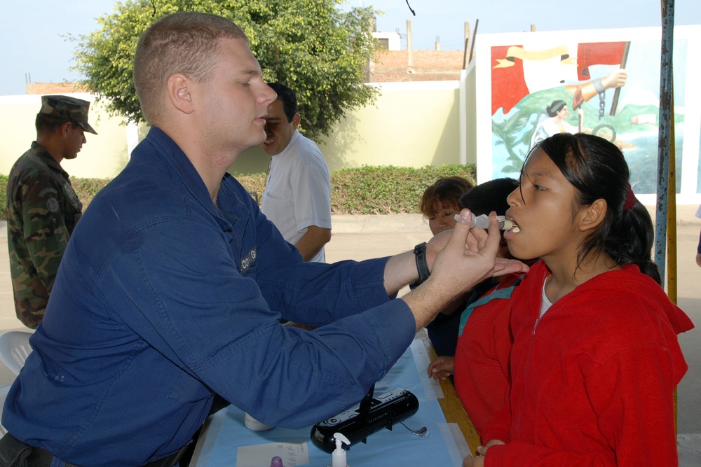 USS Boxer Sailors provide services for patients