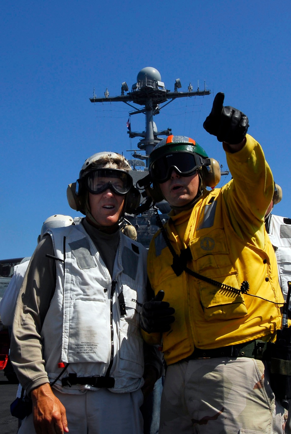 USC football coach, Pete Carroll visit Sailors