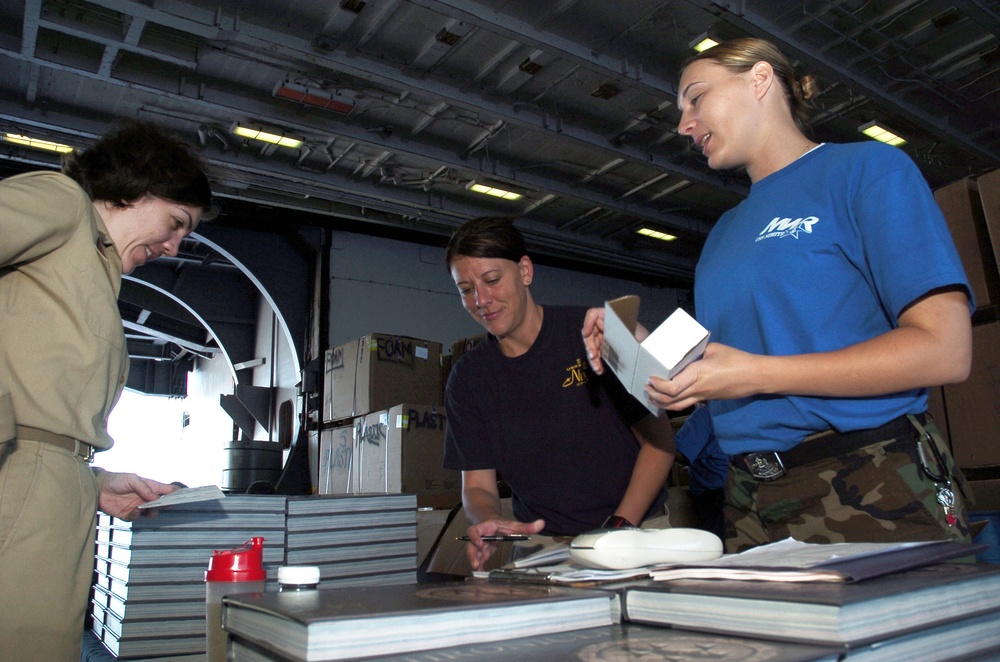 Deployment cruise book