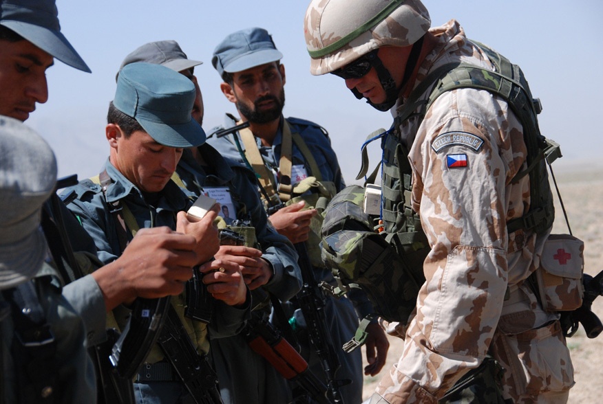 Czech soldiers train 36 ANP cadets