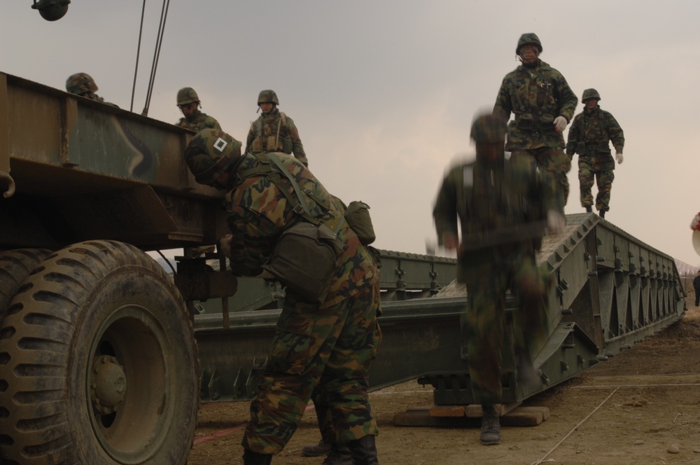 Building a bridge for Foal Eagle 2008