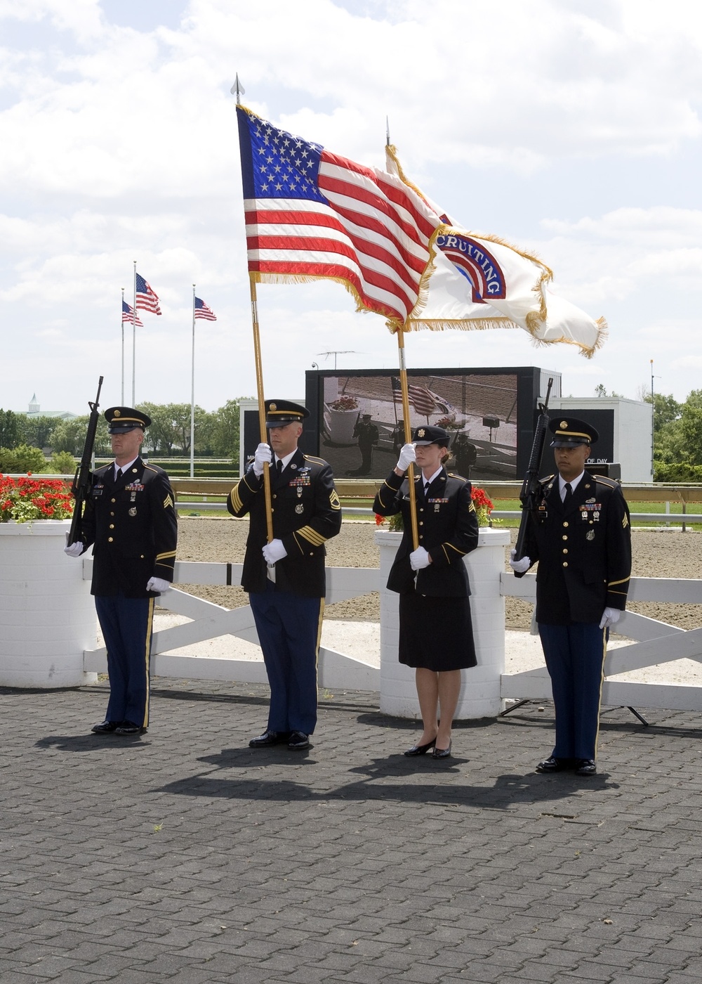 Chicagoland Soldiers Celebrate Independence Day