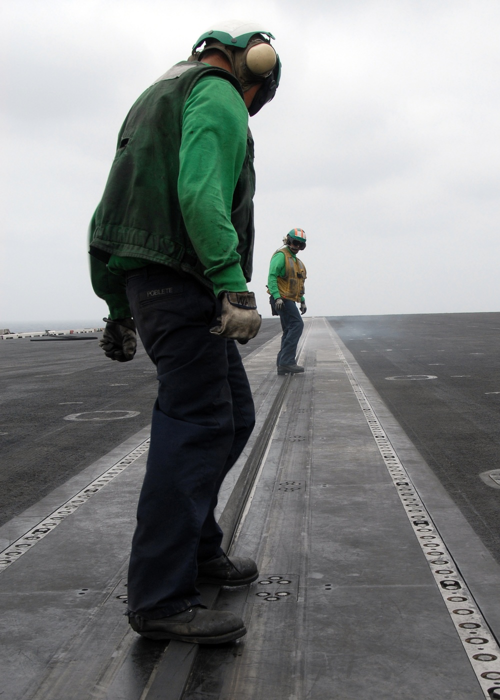 Operations aboard USS Abraham Lincoln