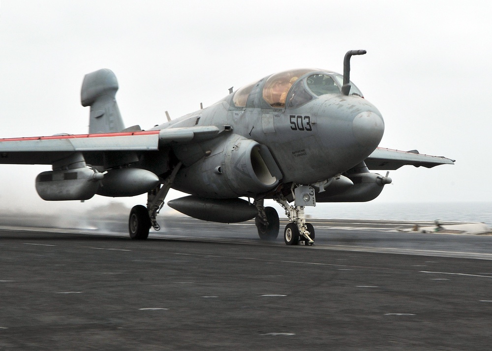 Operations aboard USS Abraham Lincoln