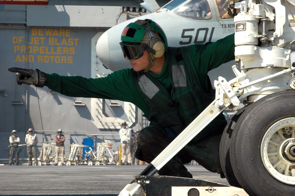 Readying a Super Hornet for launch