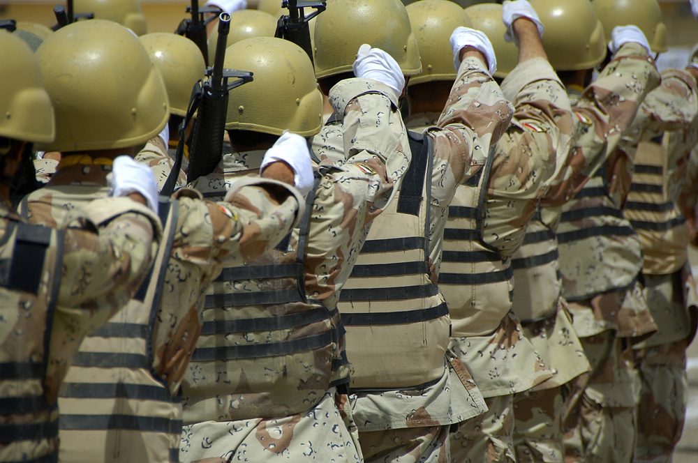 Iraqi Soldiers Graduate From Advanced Training Course