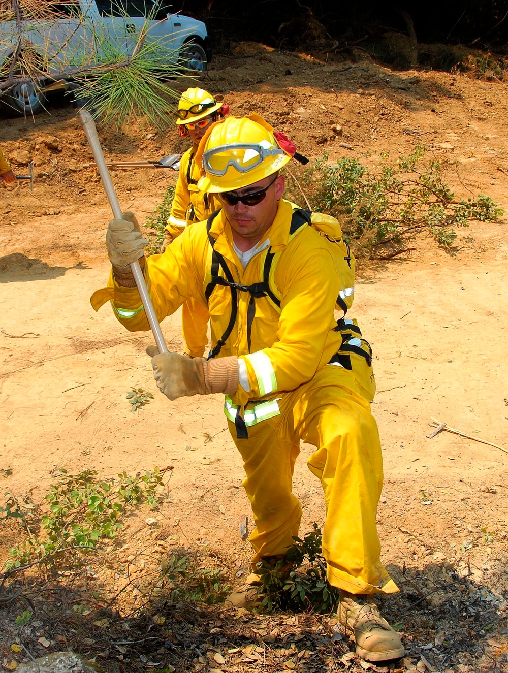 California Governor Calls Additional Guard Troops for Fire Duty