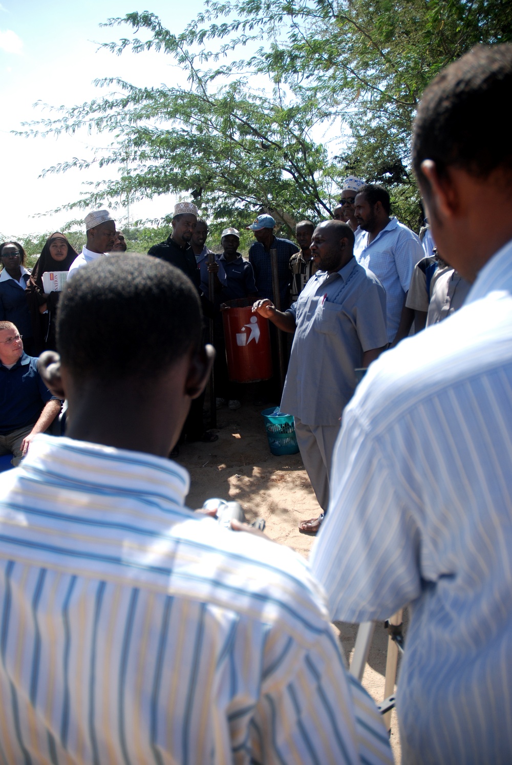 Soldiers, Sailors, City Clean-up