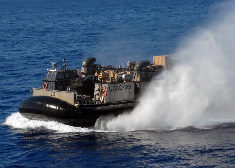 USS Bonhomme Richard/Well Deck Operations