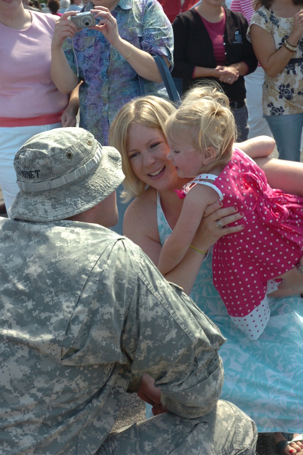 A. Co. 2-135 Comes Home