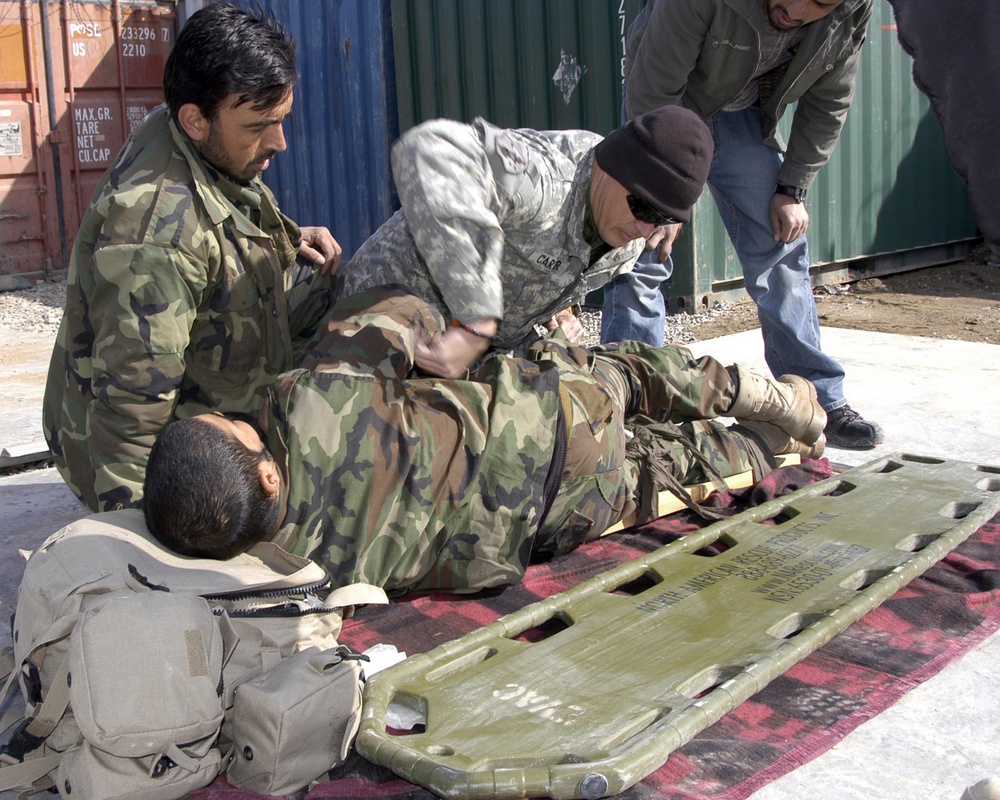 Medical training in Farah