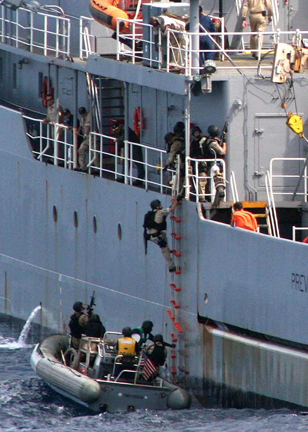 USS San Antonio boarding exercises