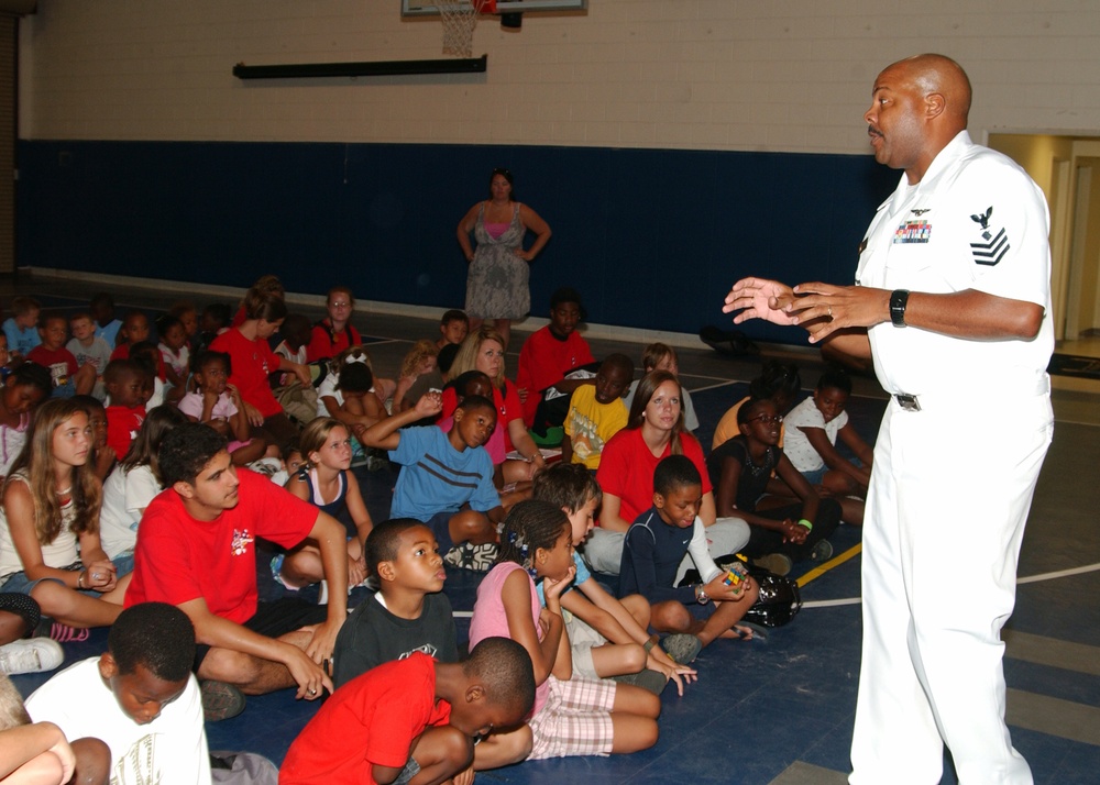 Campaign Drug Free team talks to schools