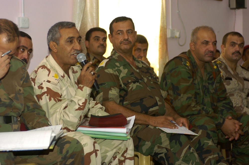 Iraqi Army seeks new supply of ideas