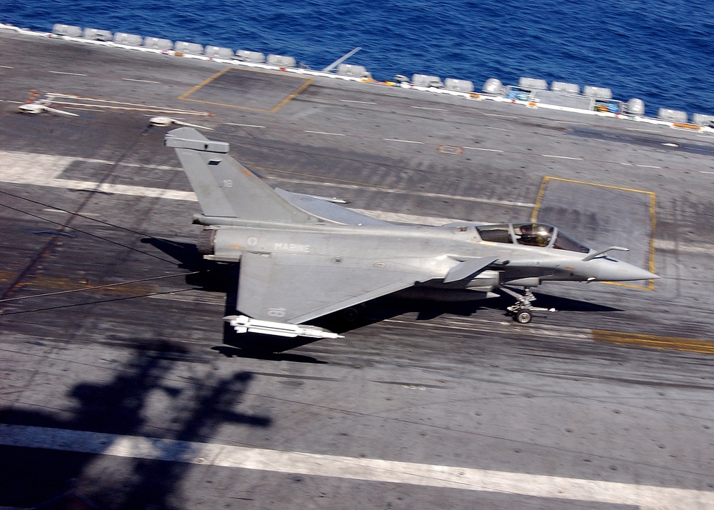 French and American Carrier Qualifications aboard USS Roosevelt