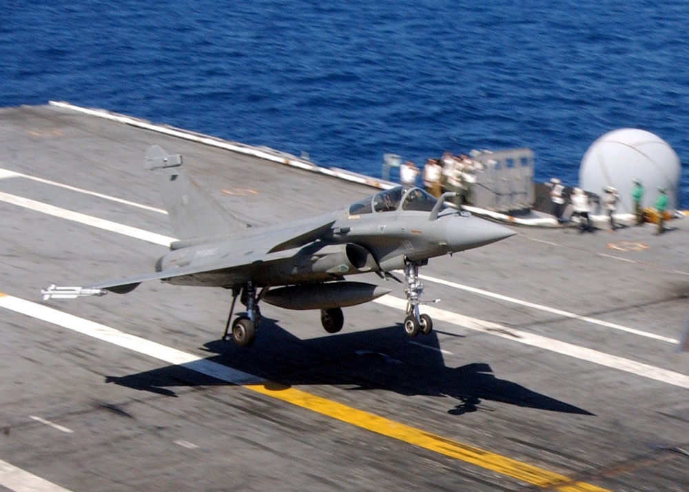 French and American Carrier Qualifications aboard USS Roosevelt