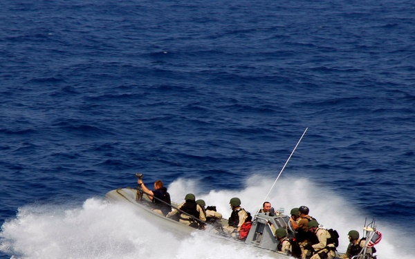 Iwo Jima Expeditionary Strike Group in joint task force exercise