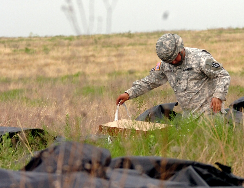 15th SB leads the way in Fort Hood airborne ops