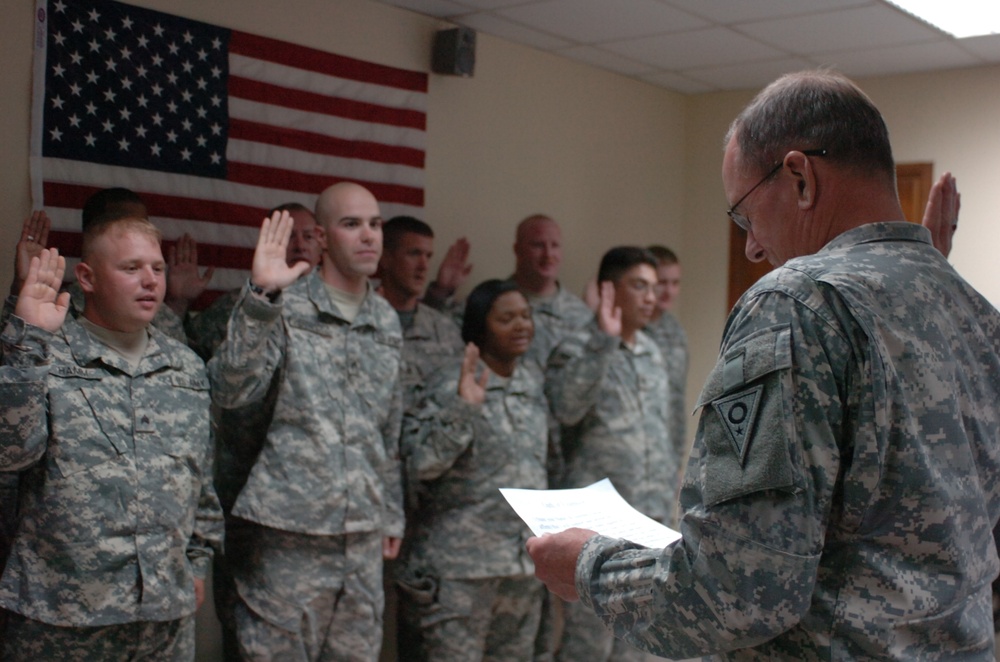 Ohio adjutant general visits deployed Soldiers