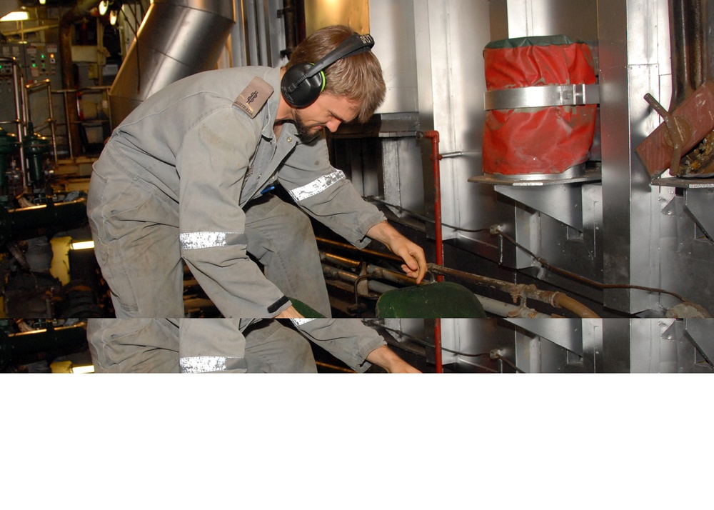 Bonhomme and Tobruk come together