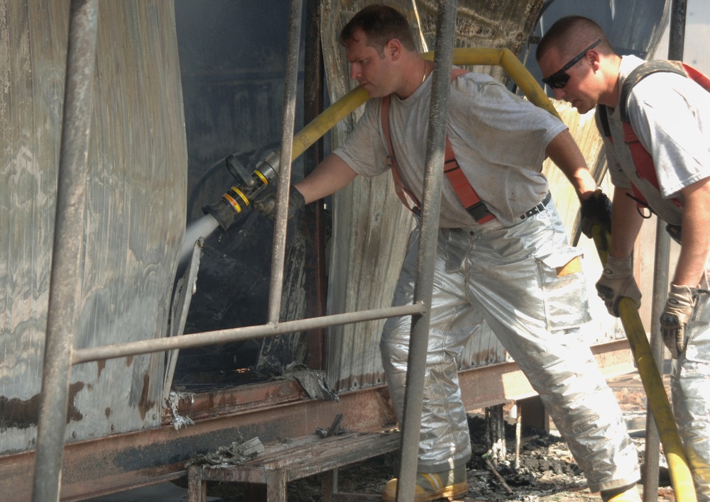 AF, Army Firefighters Contain 2-alarm Blaze