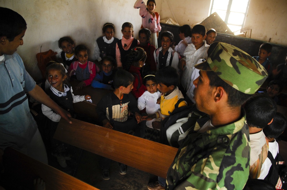 Desks delivered to Nawaful school
