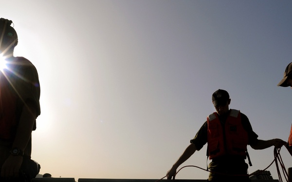 Line handling duties performed on the INS Lavhav