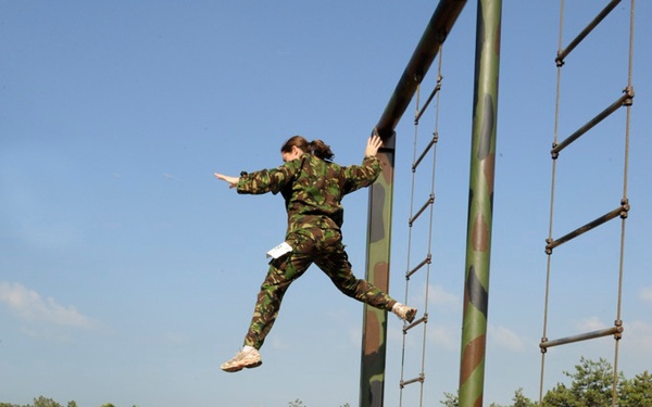 Guardmembers compete in international military pentathlon competition in Turkey - Nevada Guardsman places 2nd in event