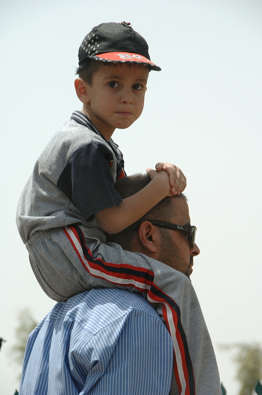 Iraqi Citizens Participate in Pilgrimage