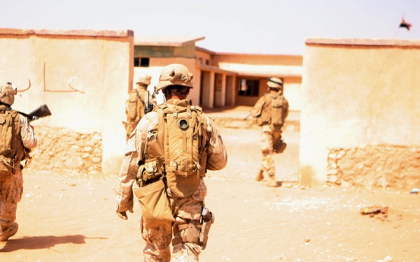 Marines target oil smuggling, protect citizens