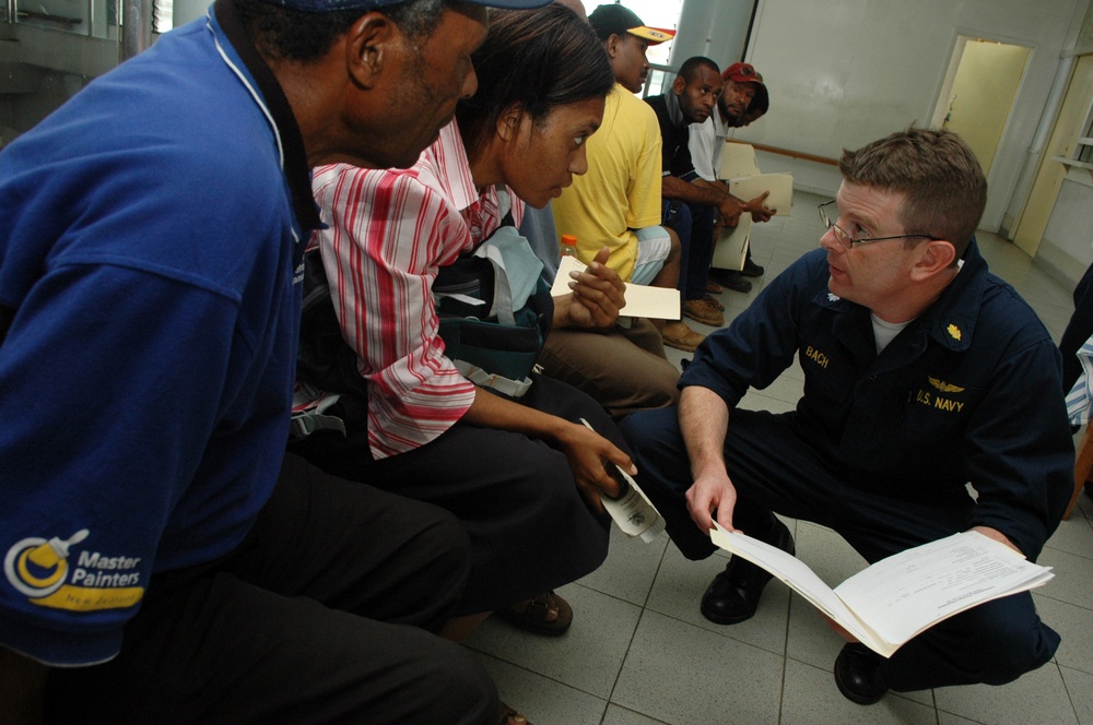 USNS Mercy performs surgery